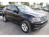 2018 Volkswagen Atlas S Front 3/4 View