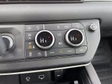 2021 Land Rover Defender 110 Controls