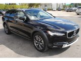 2017 Volvo V90 Cross Country T6 AWD Front 3/4 View