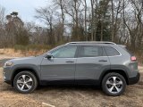 Sting-Gray Jeep Cherokee in 2021