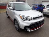 2018 Kia Soul ! Front 3/4 View