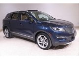 2016 Lincoln MKC Reserve AWD Front 3/4 View