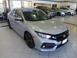 2018 Honda Civic EX-L Navi Hatchback Front 3/4 View