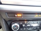 2016 Mazda MAZDA3 s Grand Touring 5 Door Controls