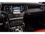 2018 Mercedes-Benz SLC 300 Roadster Controls