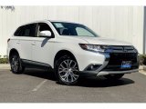 2017 Mitsubishi Outlander SE Data, Info and Specs