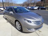 2015 Lincoln MKZ AWD Front 3/4 View