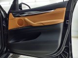 2018 BMW X6 sDrive35i Door Panel