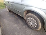 Chrysler Voyager 2003 Wheels and Tires