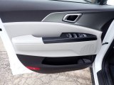 2022 Kia Carnival LX Door Panel