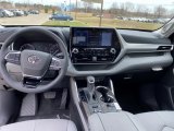 2021 Toyota Highlander Platinum AWD Dashboard