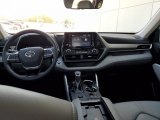 2020 Toyota Highlander XLE Dashboard
