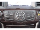 2016 Nissan Pathfinder Platinum Controls