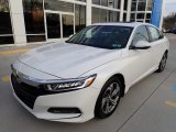2018 Honda Accord EX-L Sedan Front 3/4 View