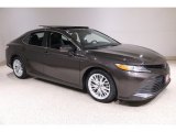 2018 Brownstone Toyota Camry XLE #141592552