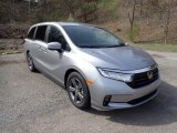 2022 Honda Odyssey EX Front 3/4 View