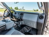 2015 Ford F250 Super Duty XL Super Cab Dashboard