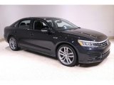 Deep Black Pearl Volkswagen Passat in 2018