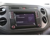 2017 Volkswagen Tiguan Limited 2.0T 4Motion Controls