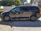 2017 Black Onyx Dodge Grand Caravan SXT #141802525