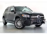 2021 Mercedes-Benz GLB 250 Front 3/4 View
