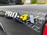 2019 Nissan Frontier Pro-4X Crew Cab 4x4 Marks and Logos