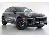 2018 Porsche Macan GTS Front 3/4 View