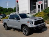 2020 Toyota Tundra SR5 CrewMax 4x4 Front 3/4 View