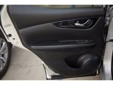 2017 Nissan Rogue Sport SV Door Panel