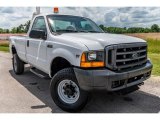 1999 Ford F350 Super Duty XL Regular Cab 4x4 Front 3/4 View
