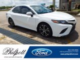 2019 Super White Toyota Camry SE #142078634
