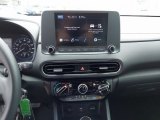 2022 Hyundai Kona SE Controls