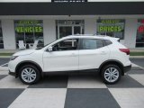 2018 Pearl White Nissan Rogue Sport SV #142220488