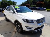 2019 Lincoln MKC Black Label AWD Front 3/4 View