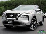 Brilliant Silver Metallic Nissan Rogue in 2021