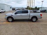 2017 Nissan Titan SV Crew Cab Exterior