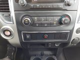2017 Nissan Titan SV Crew Cab Controls