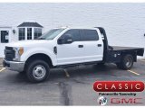 2017 Oxford White Ford F350 Super Duty Lariat Crew Cab 4x4 Chassis #142448391