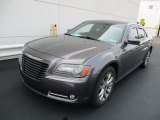 2014 Chrysler 300 S AWD Front 3/4 View