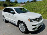 2017 Jeep Grand Cherokee Summit 4x4 Front 3/4 View