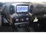 2022 GMC Sierra 2500HD Denali Crew Cab 4WD Controls