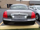 2006 Lincoln Town Car Designer Series Exterior
