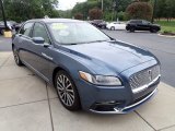 2018 Lincoln Continental Select AWD Front 3/4 View