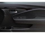 2022 Honda Pilot Touring AWD Door Panel