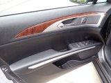 2016 Lincoln MKZ 2.0 AWD Door Panel