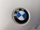 2022 BMW X5 sDrive40i Marks and Logos