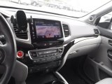 2016 Honda Pilot Touring AWD Dashboard