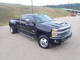 2018 Chevrolet Silverado 3500HD High Country Crew Cab 4x4 Front 3/4 View