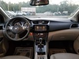 2016 Nissan Sentra SL Dashboard