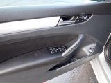 2013 Volkswagen Passat V6 SE Door Panel